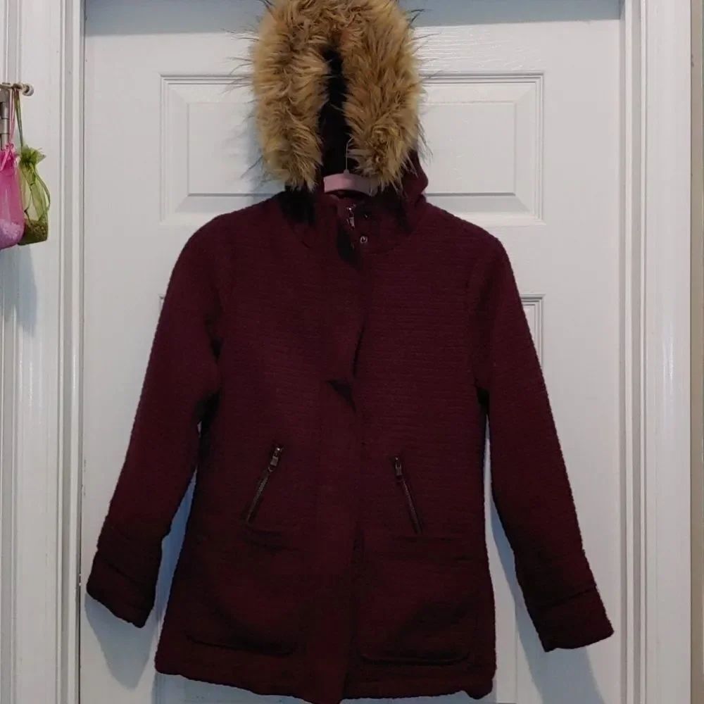 Steve Madden Maroon coat faux fur hood Sz 10/12